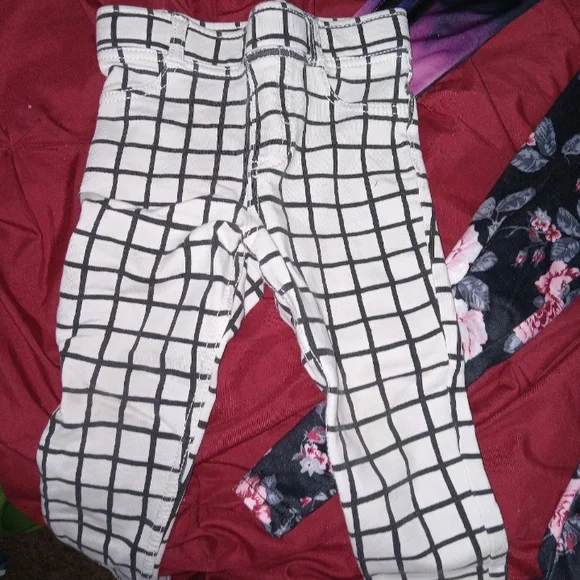 Girls 2t bundle leggings and outfit adiddas, Carters, h&m and more! EUC and NWT - Picture 7 of 9
